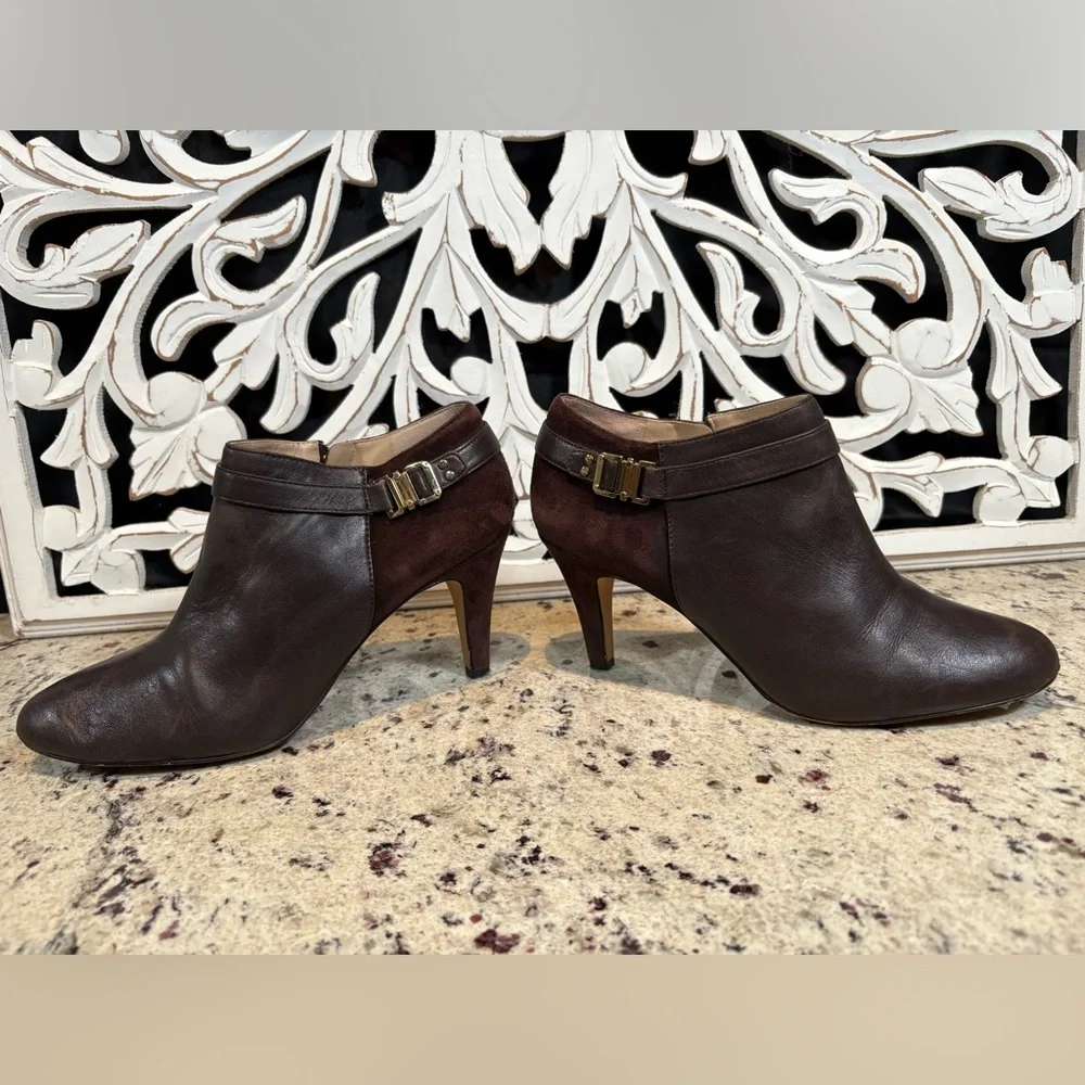 Vince Camuto Vanna Leather & Suede Ankle Boot Size 9 Coffee Bean